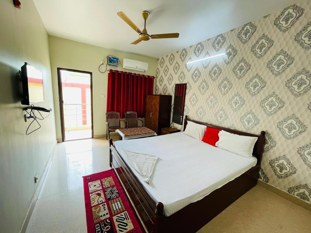 Hotel Lovely Palace ! *